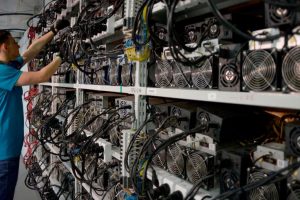 Bitcoin Miners With New Energy-Efficient Tech