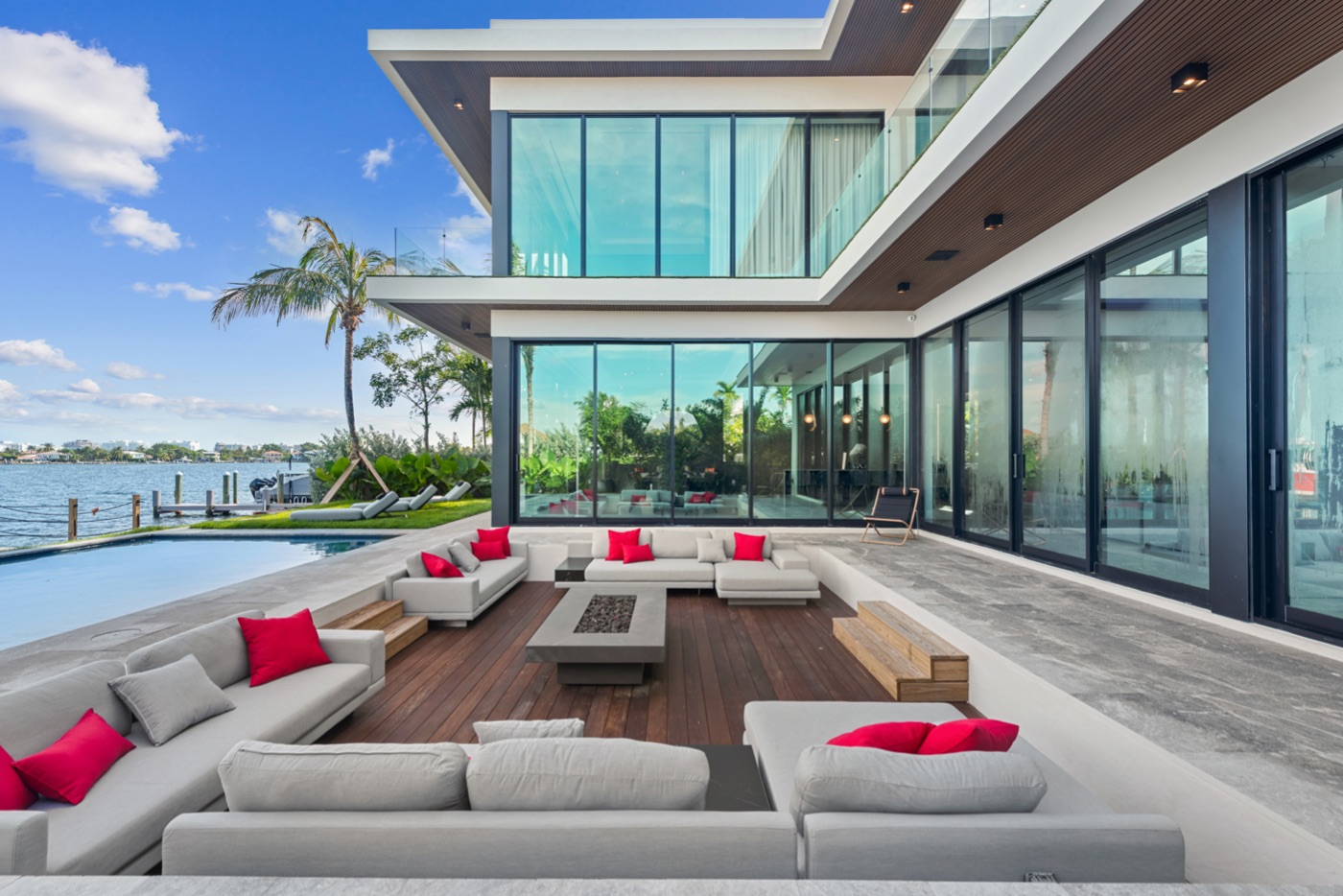 miami villa rentals